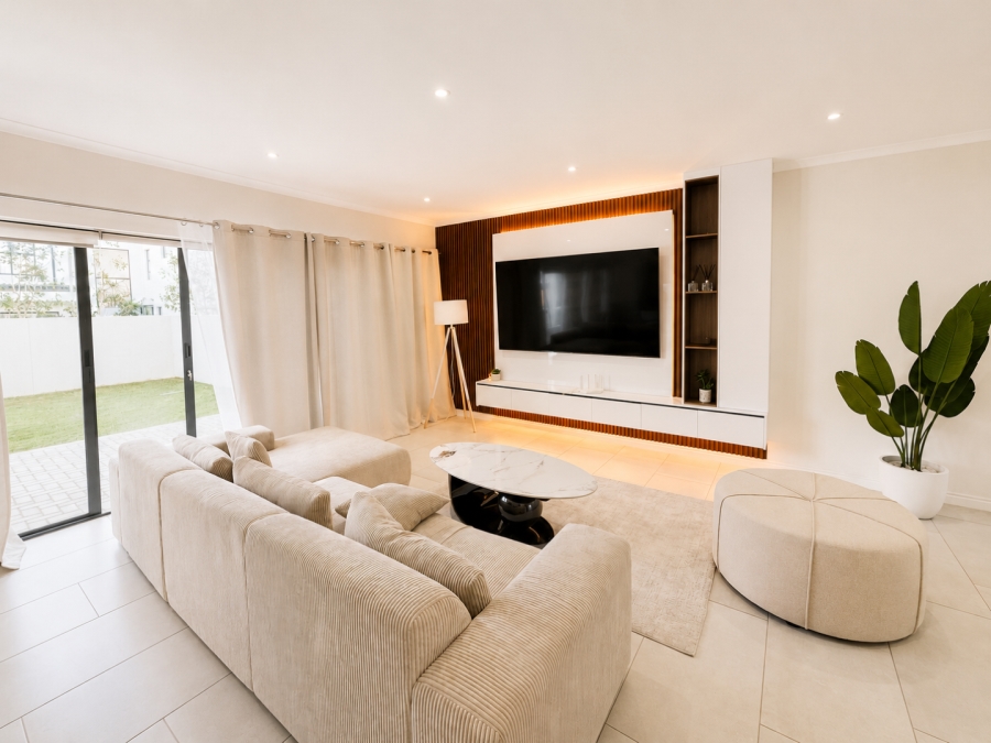 4 Bedroom Property for Sale in Sandown Western Cape